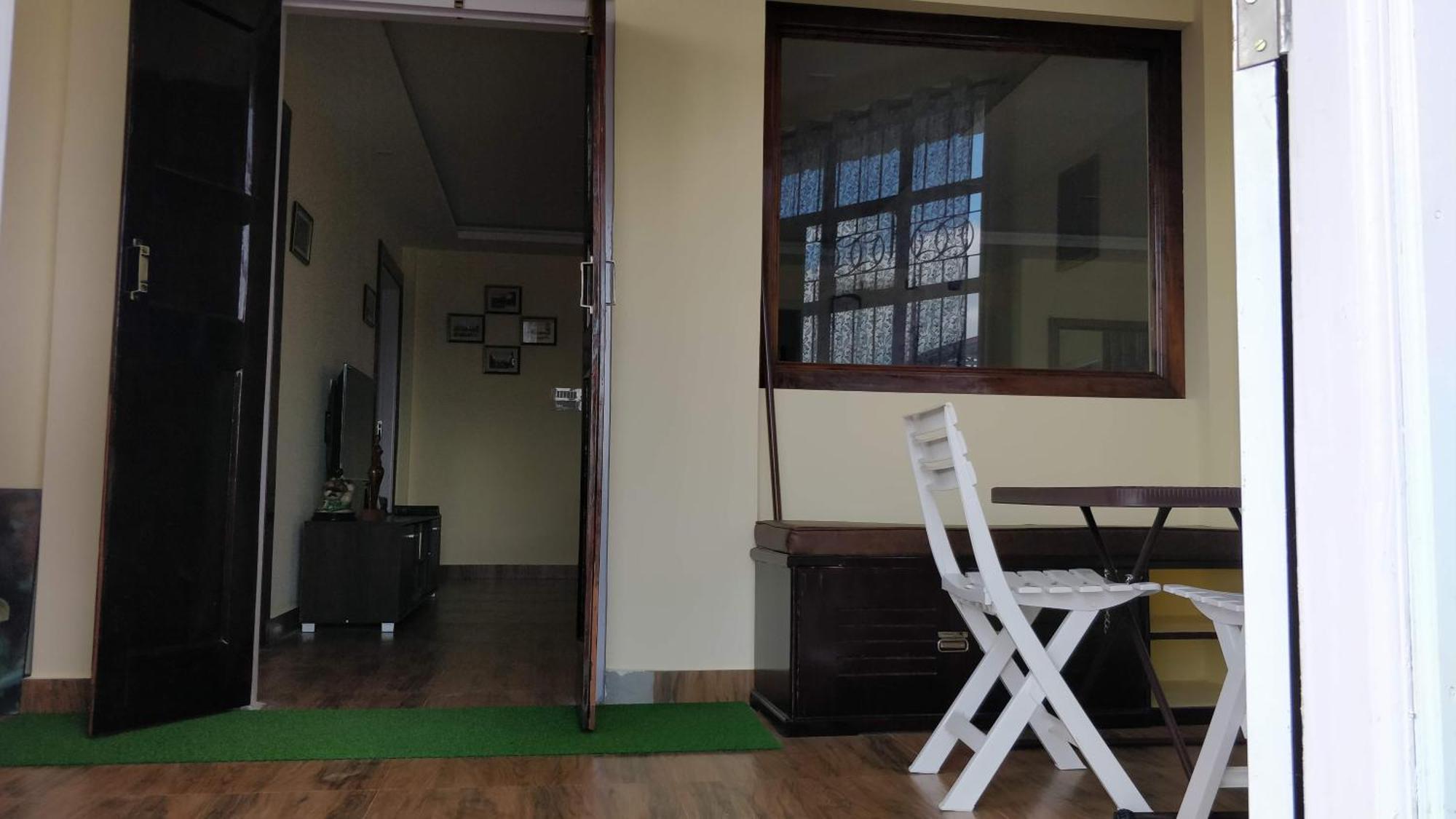 Roseville Shillong Kültér fotó